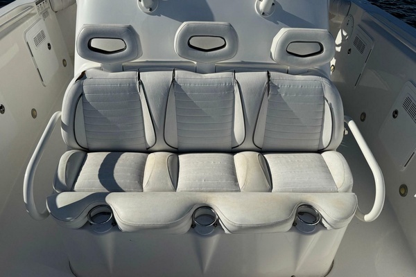 35ft Everglades Yacht For Sale