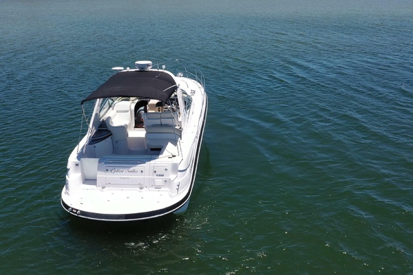 37ft Four Winns Yacht For Sale