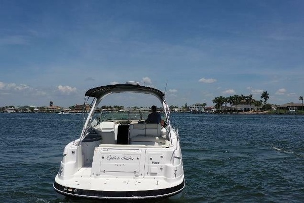 37ft Four Winns Yacht For Sale