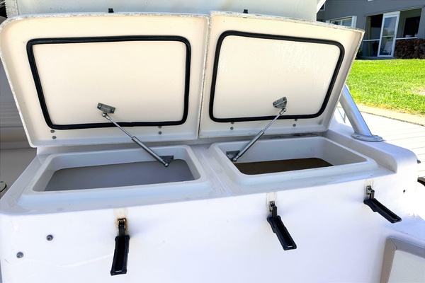 36ft Grady White Yacht For Sale