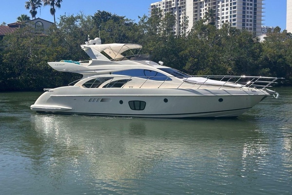 Splendor 55ft Azimut Yacht For Sale