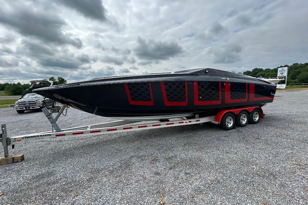 Fly By Five 30ft Baja Yacht For Sale