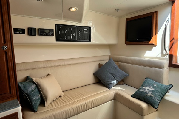 Reel Freedom II 35ft Carolina Classic Yacht For Sale