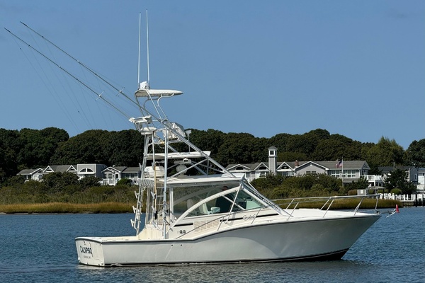 Reel Freedom II 35ft Carolina Classic Yacht For Sale