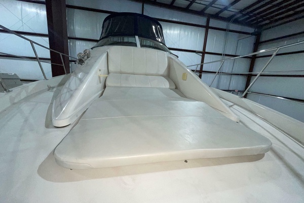 36ft Carver Yacht For Sale