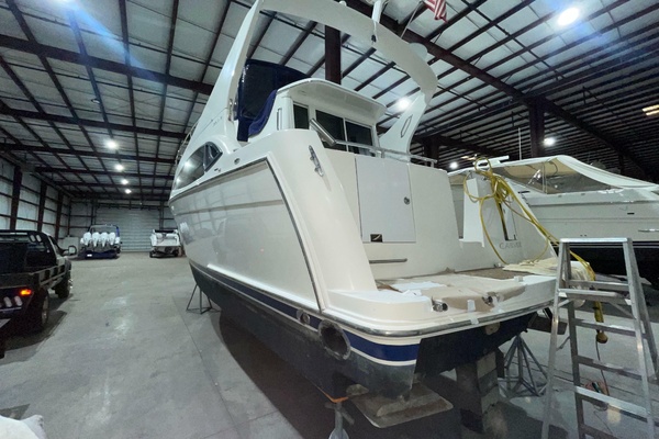36ft Carver Yacht For Sale