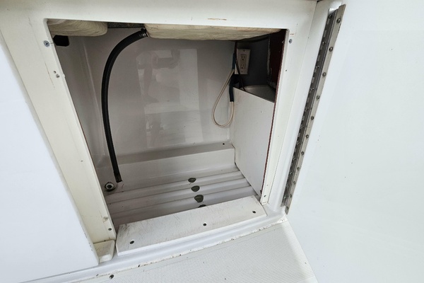 29ft Formula Yacht For Sale