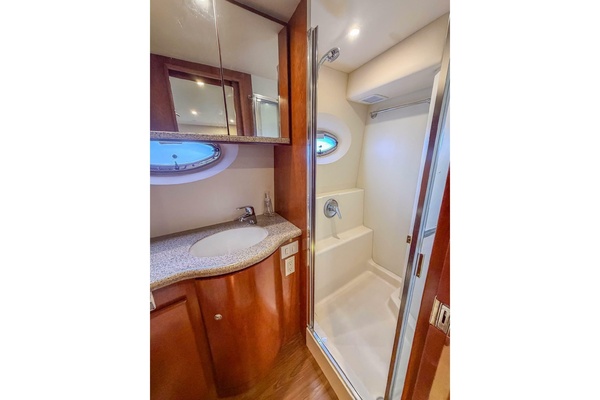 40ft Silverton Yacht For Sale