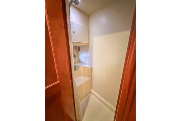 40ft Silverton Yacht For Sale