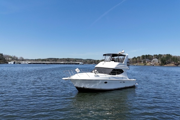 2007 Silverton 37