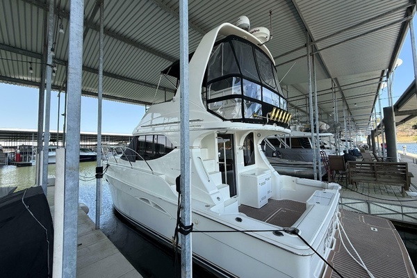 2007 Silverton 37