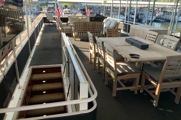 64ft Skipperliner Yacht For Sale