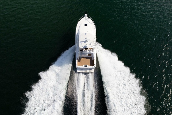 2007 Tiara Yachts 39