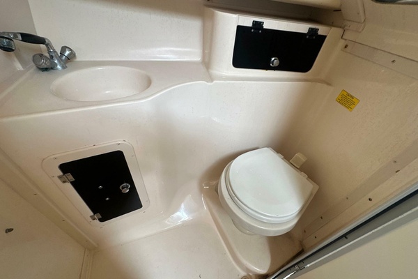 30ft Grady White Yacht For Sale
