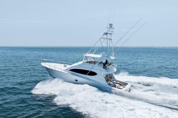 68ft Hatteras Yacht For Sale