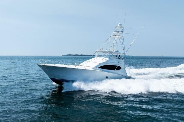 68ft Hatteras Yacht For Sale