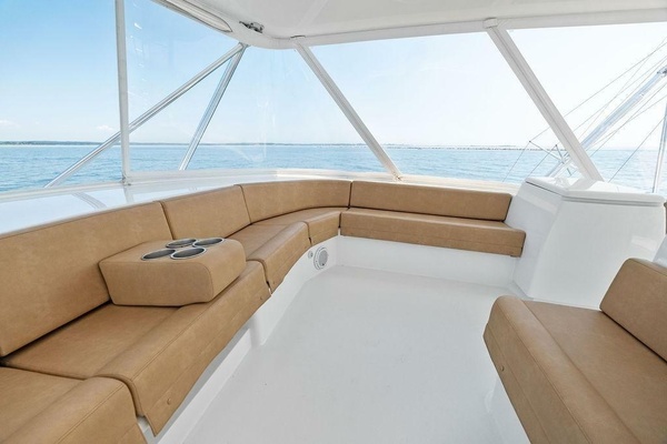 68ft Hatteras Yacht For Sale