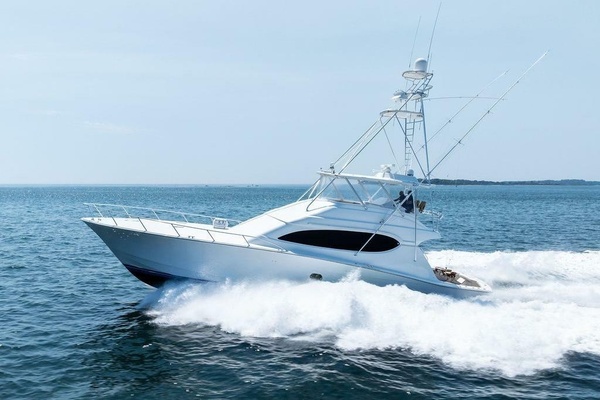 68ft Hatteras Yacht For Sale
