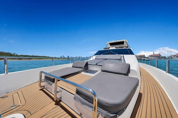 Therapy 75ft Aicon Yacht For Sale