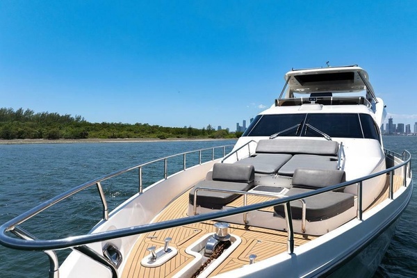 Therapy 75ft Aicon Yacht For Sale