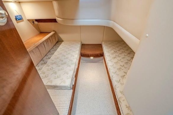 35ft Meridian Yacht For Sale