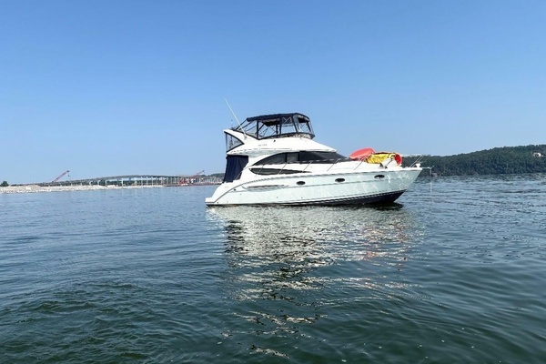 35ft Meridian Yacht For Sale