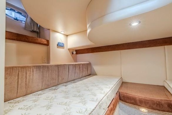 35ft Meridian Yacht For Sale