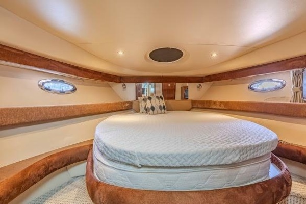 35ft Meridian Yacht For Sale