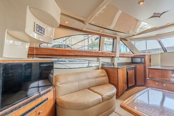 35ft Meridian Yacht For Sale