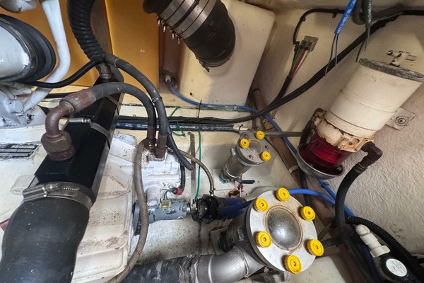 Pier Pressure 42ft Riviera Yacht For Sale