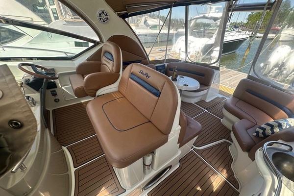 2006 Sea Ray 38