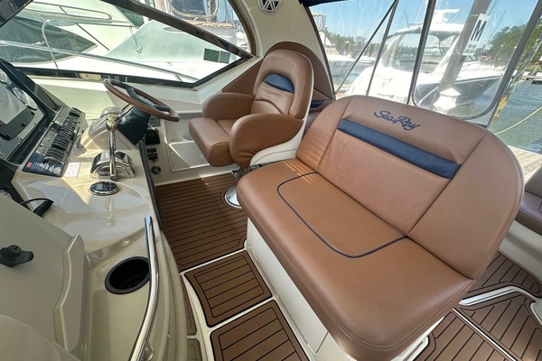 2006 Sea Ray 38