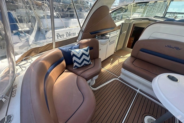 2006 Sea Ray 38