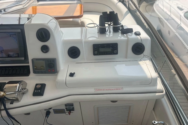 2006 Sea Ray 52