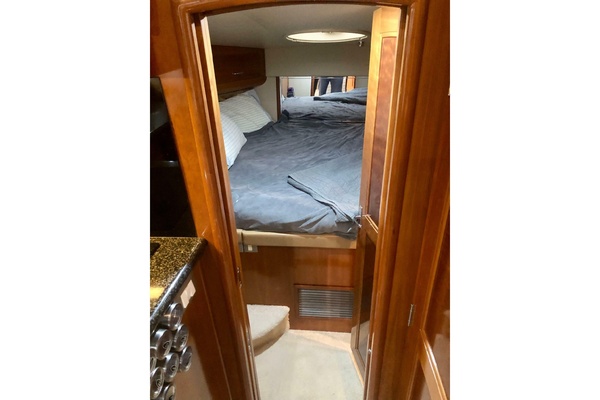 Fire Away 44ft Carver Yacht For Sale