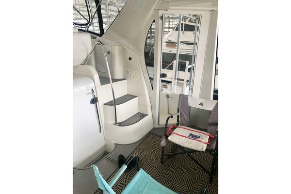 Fire Away 44ft Carver Yacht For Sale