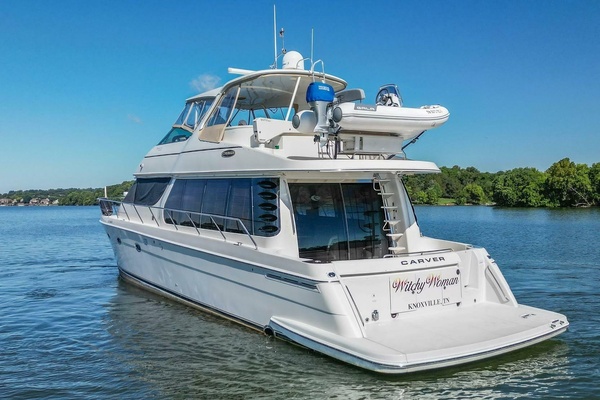 WITCHY WOMAN 57ft Carver Yacht For Sale