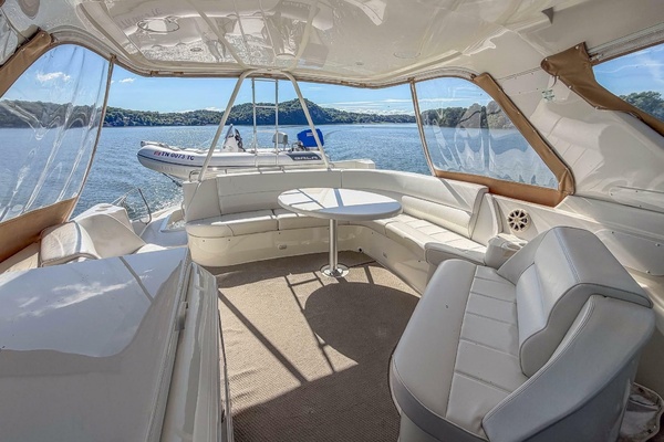 WITCHY WOMAN 57ft Carver Yacht For Sale