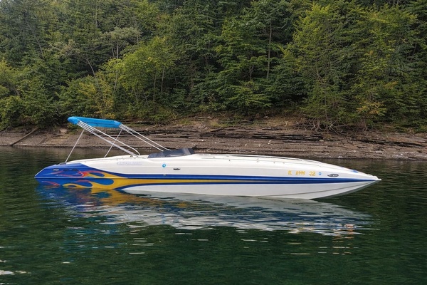 28ft Conquest Yacht For Sale