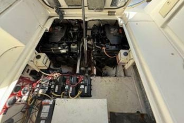 Am Yam 34ft Cruisers Yachts Yacht For Sale