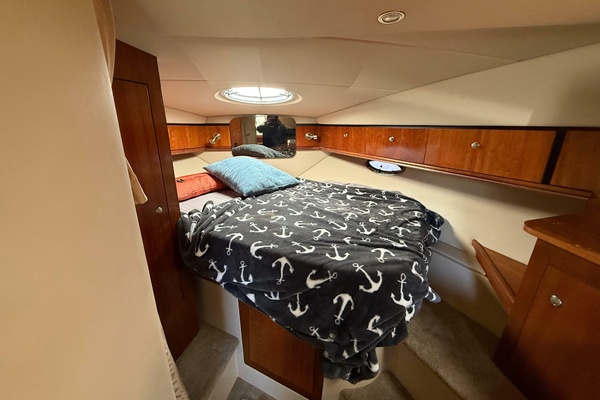 Am Yam 34ft Cruisers Yachts Yacht For Sale