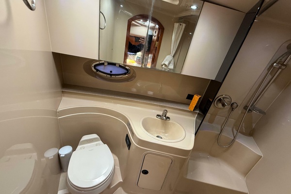 Am Yam 34ft Cruisers Yachts Yacht For Sale