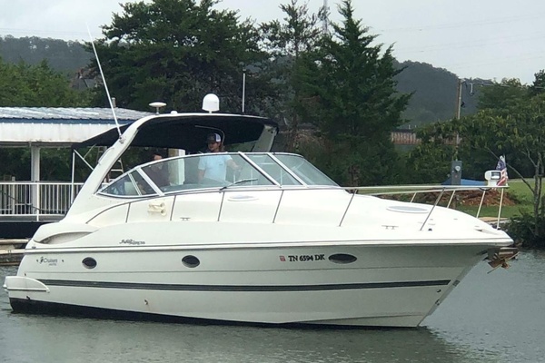2005 Cruisers Yachts 340 Express