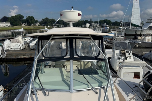 23ft Grady White Yacht For Sale