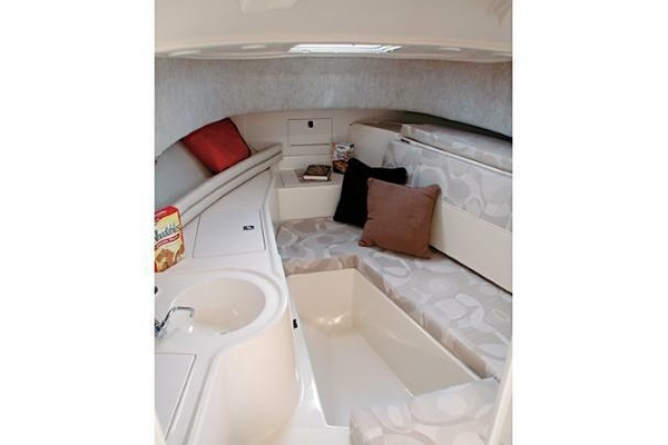 23ft Grady White Yacht For Sale