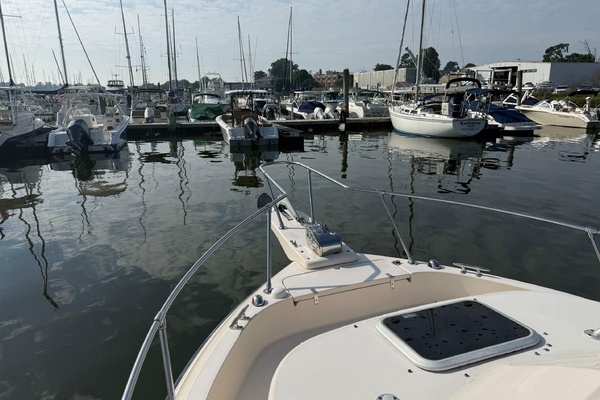 23ft Grady White Yacht For Sale