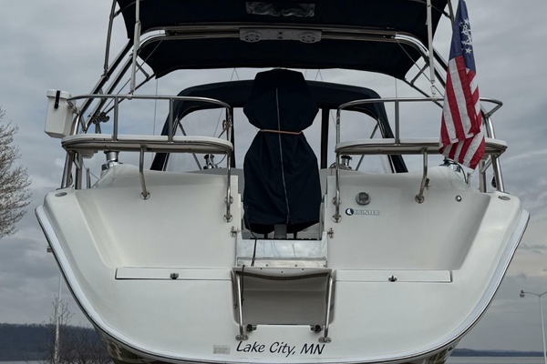 NAUTI CAT 38ft Hunter Yacht For Sale