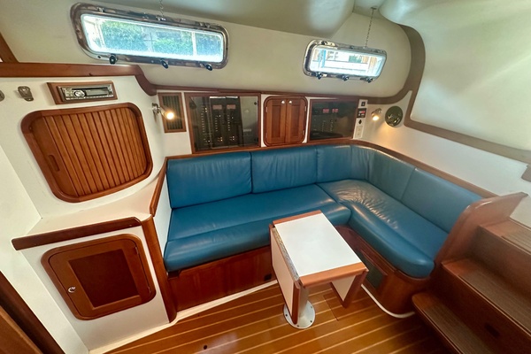 SEAQUELL 34ft Legacy Yachts Yacht For Sale