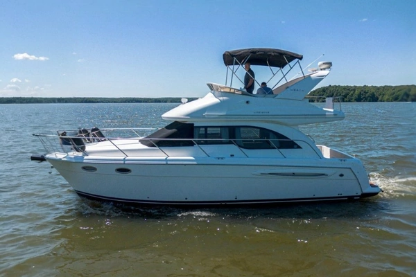 2005 Meridian 341 Sedan