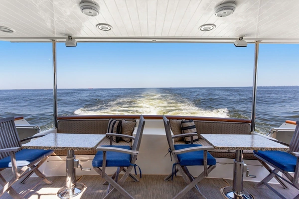 2005 Offshore Yachts 65